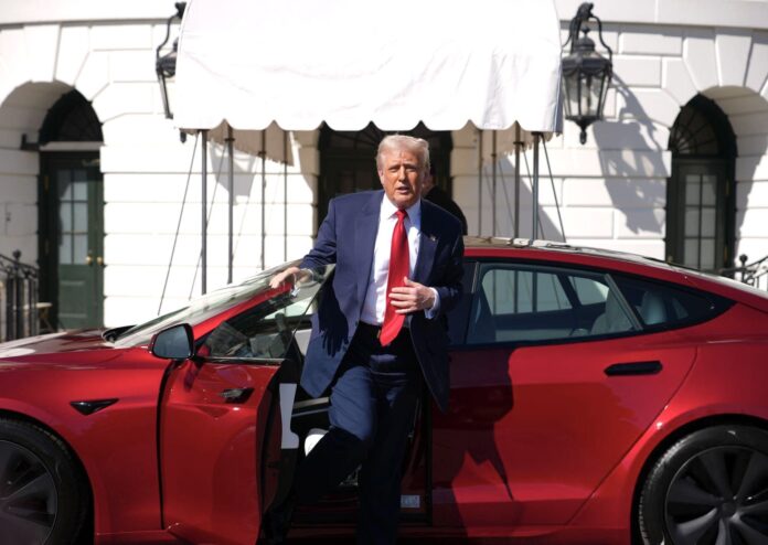Ford a envoyé tous ses adaptateurs de remplacement NACS pour Tesla.