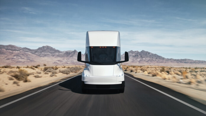 Tesla dévoile un prototype mystérieux à Giga Texas : le Model Y L arrive-t-il en Amérique ?